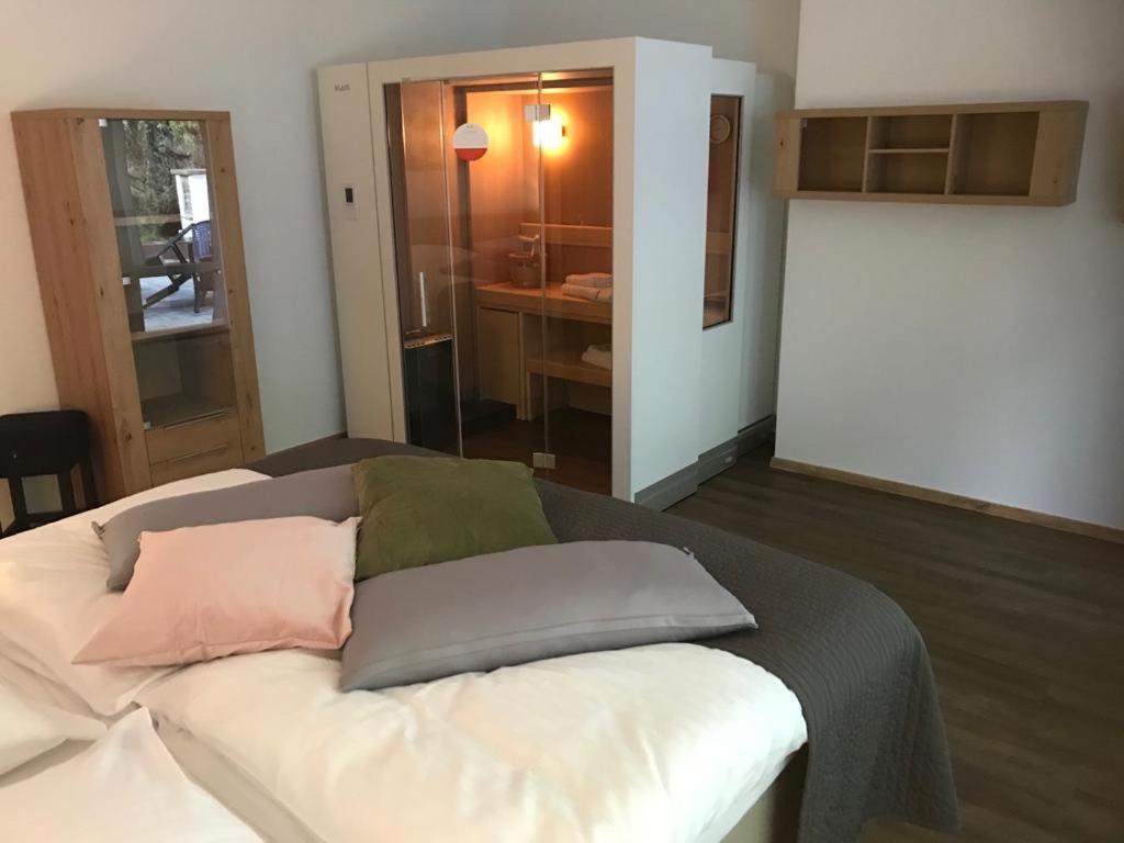 Ferienapartment: An Der Kunstakademie Хаймбах Екстериор снимка