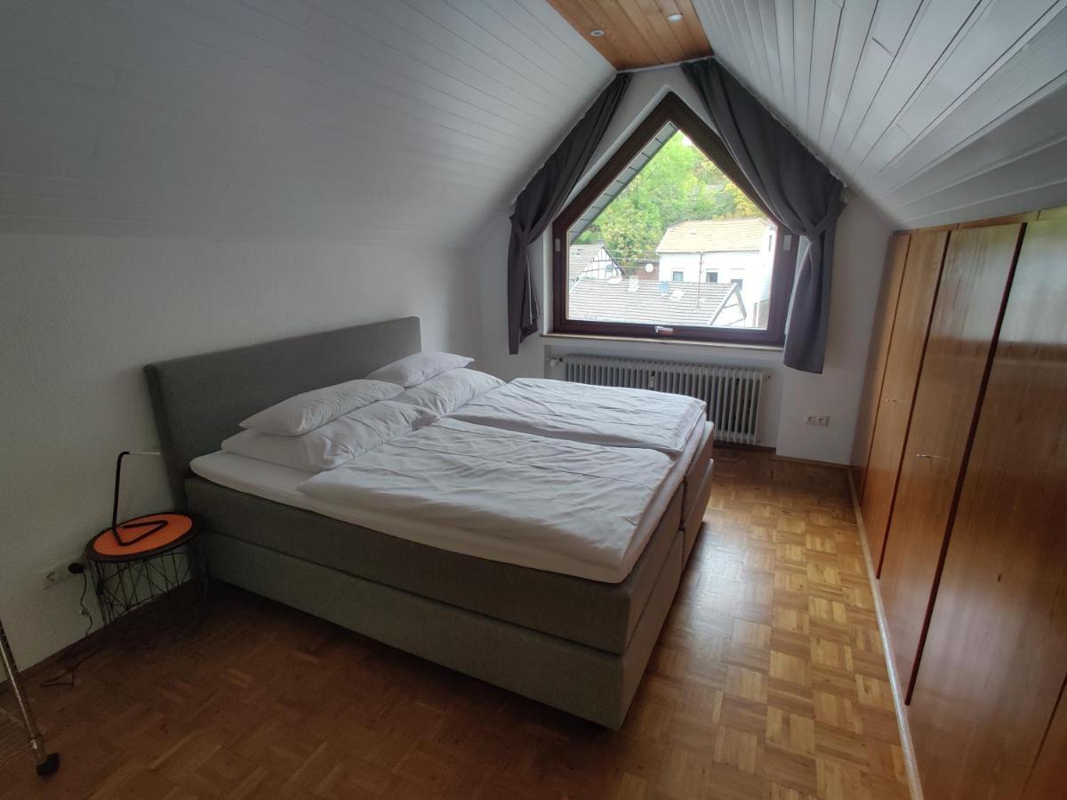 Ferienapartment: An Der Kunstakademie Хаймбах Екстериор снимка