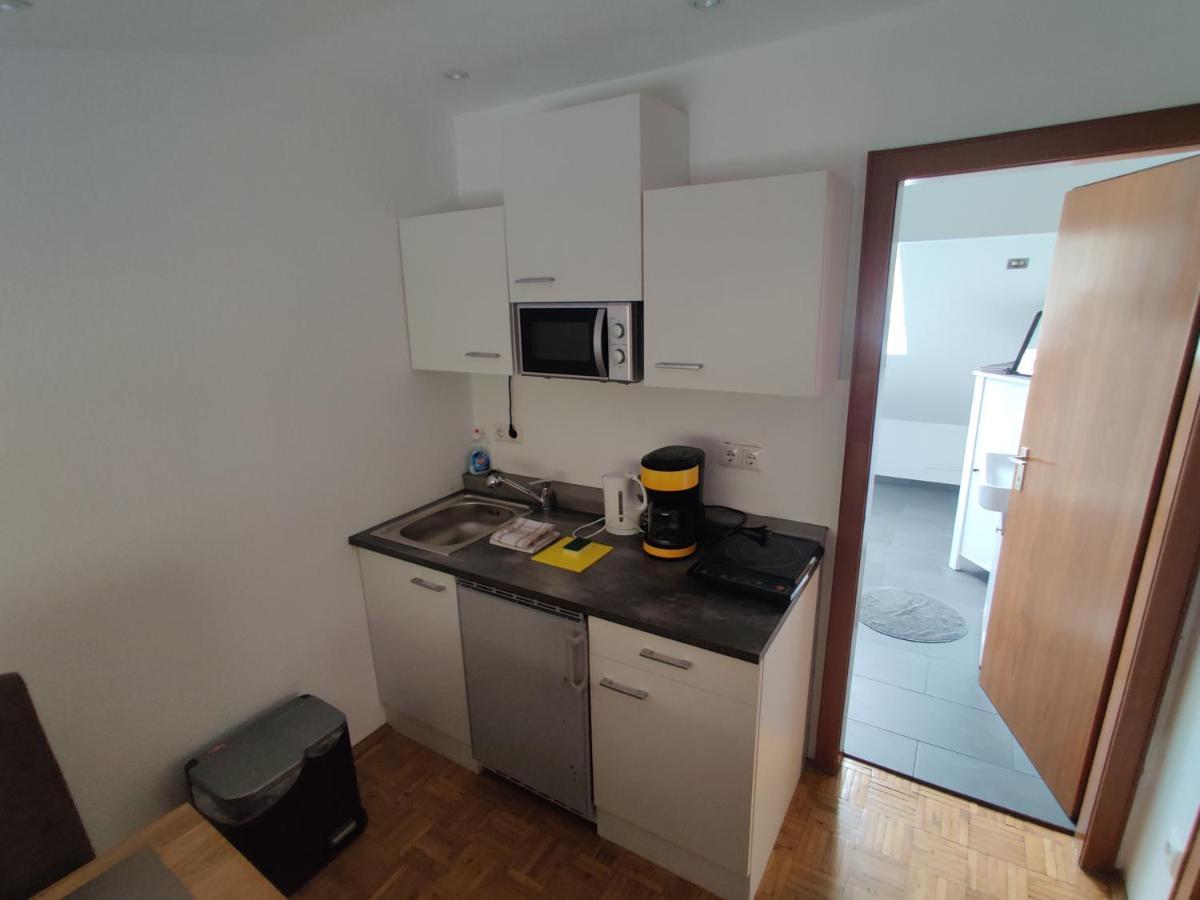 Ferienapartment: An Der Kunstakademie Хаймбах Екстериор снимка