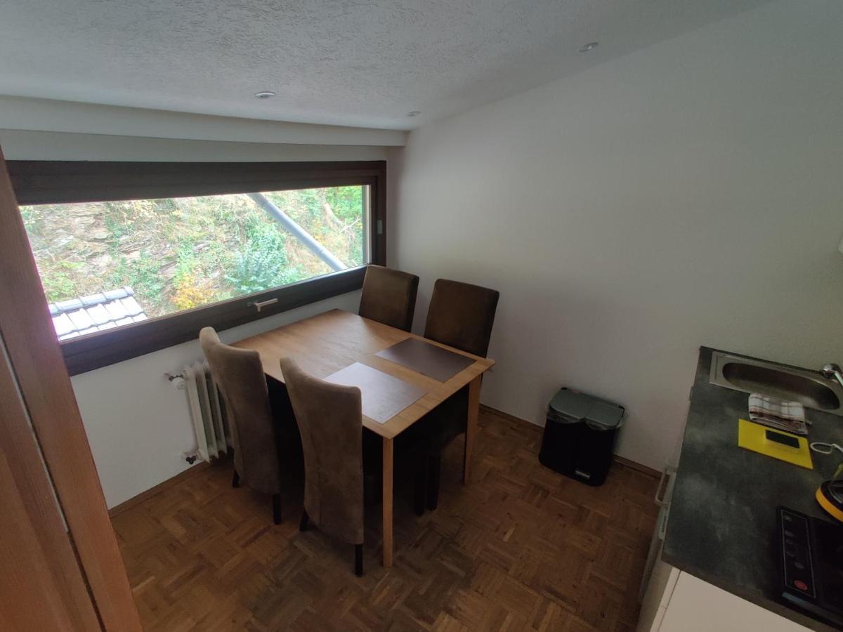 Ferienapartment: An Der Kunstakademie Хаймбах Екстериор снимка