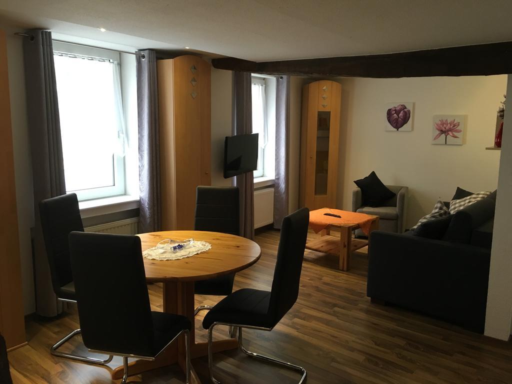 Ferienapartment: An Der Kunstakademie Хаймбах Екстериор снимка