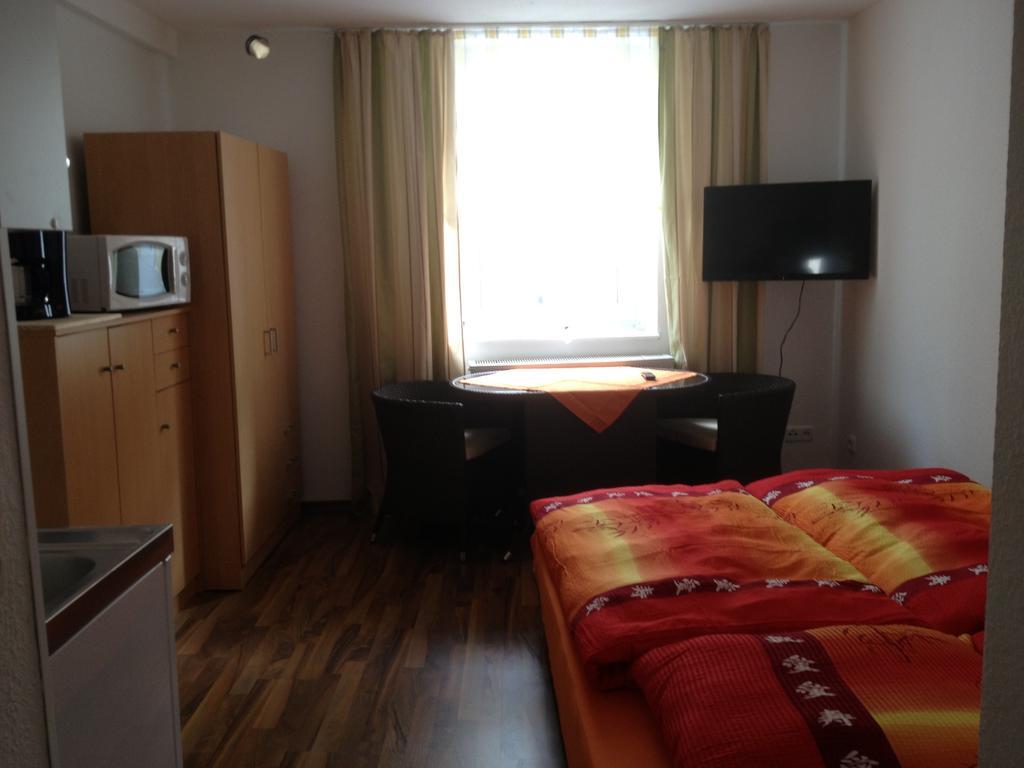 Ferienapartment: An Der Kunstakademie Хаймбах Стая снимка